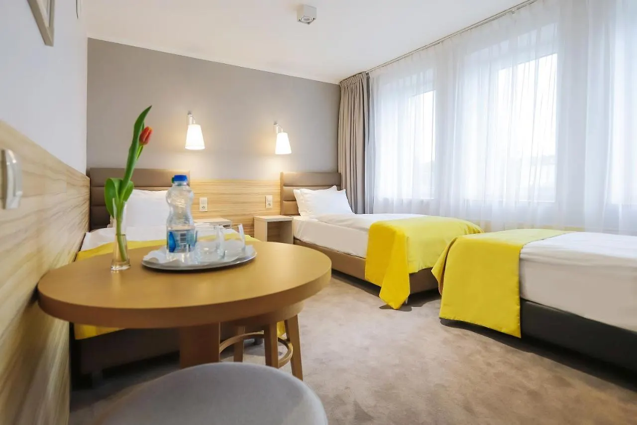 Poznan West Hotel - Airport