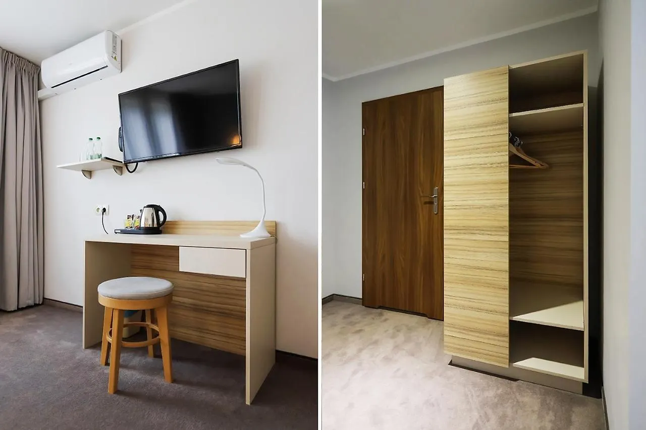 **  Poznan West Hotel - Airport Poland