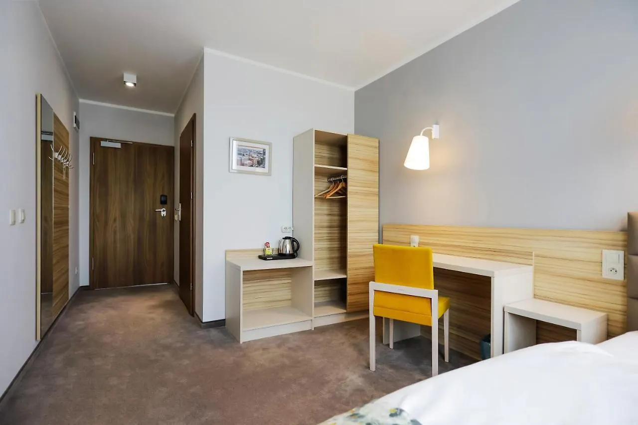 Poznan West Hotel - Airport